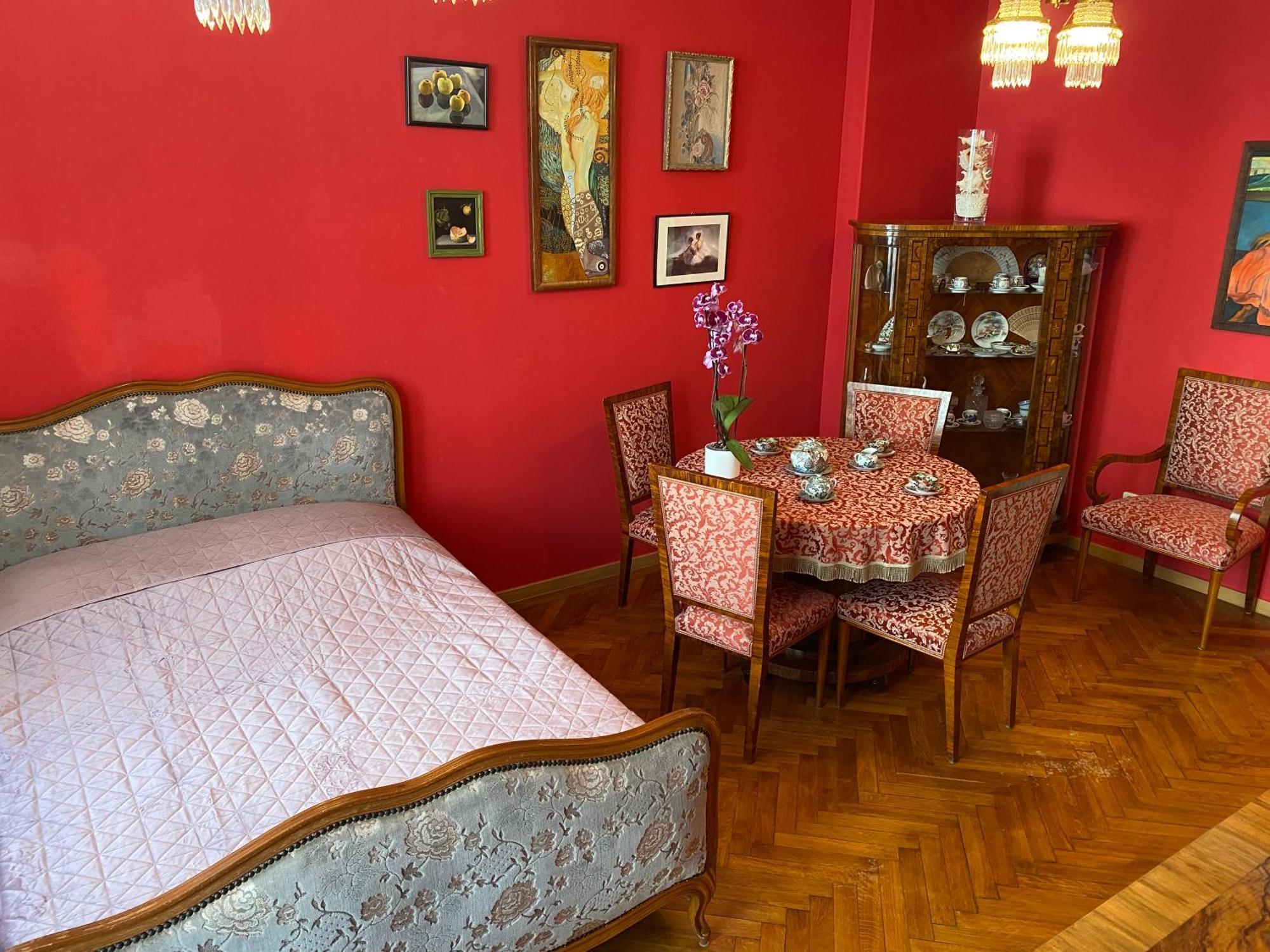 Retro Big Apartment With Two Balconies And Lift Karlovy Vary Esterno foto